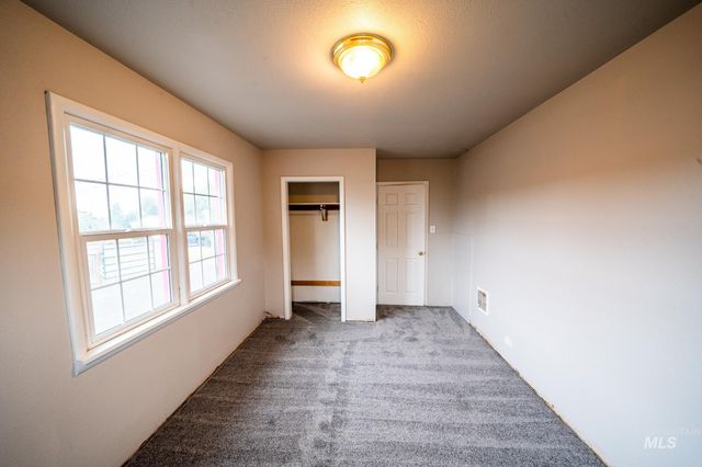 710 S D Street, Grangeville, ID 83530
