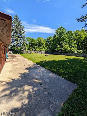 3960 Marie Drive, Brunswick, OH 44212