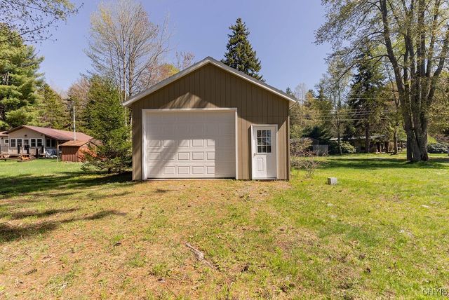 481 Brady Beach Road, Russia, NY 13324