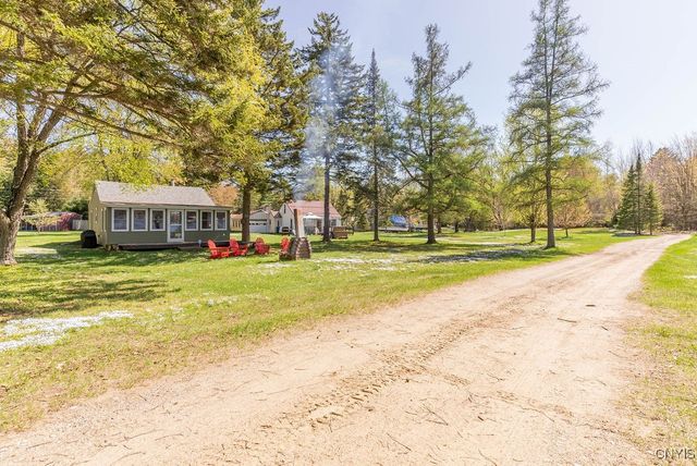 481 Brady Beach Road, Russia, NY 13324