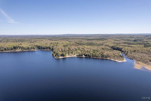 481 Brady Beach Road, Russia, NY 13324