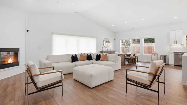 9391 Los Coches Road, Lakeside, CA 92040