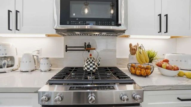 9391 Los Coches Road, Lakeside, CA 92040