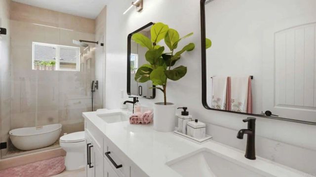 9391 Los Coches Road, Lakeside, CA 92040