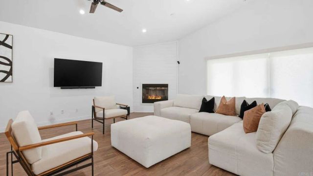 9391 Los Coches Road, Lakeside, CA 92040