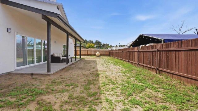 9391 Los Coches Road, Lakeside, CA 92040