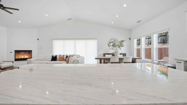 9391 Los Coches Road, Lakeside, CA 92040