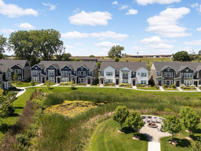 14540 Twin Lakes Circle, Burnsville, MN 55306