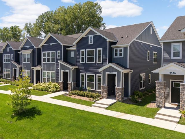 14540 Twin Lakes Circle, Burnsville, MN 55306
