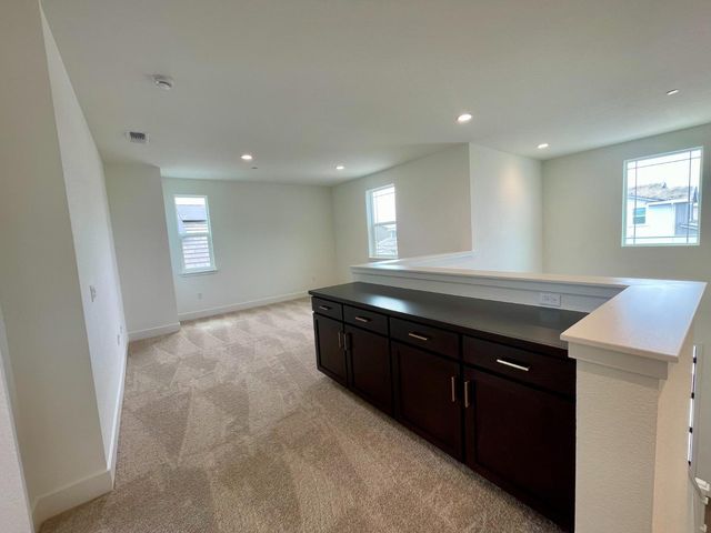 9097 Black Opal Cir, Roseville, CA 95747