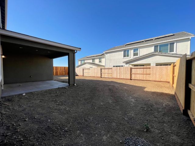 9097 Black Opal Cir, Roseville, CA 95747