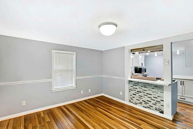 52 Deerpath Road, Deer Park, IL 60010