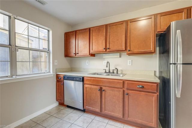 436 Peregrine ST, Virginia Beach, VA 23462