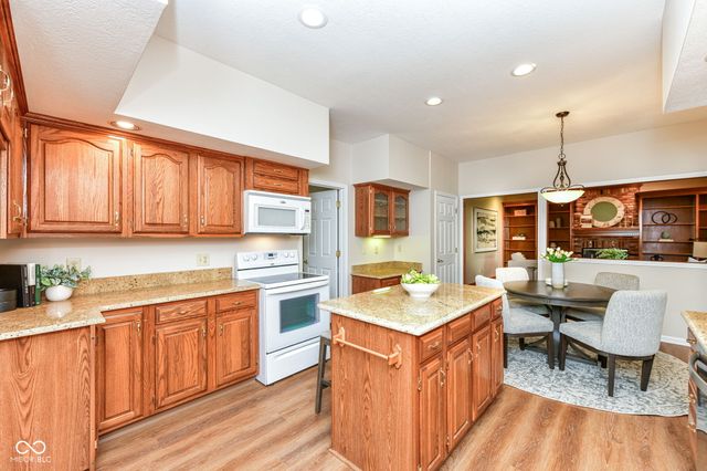 1001 Arrowwood Drive, Carmel, IN 46033