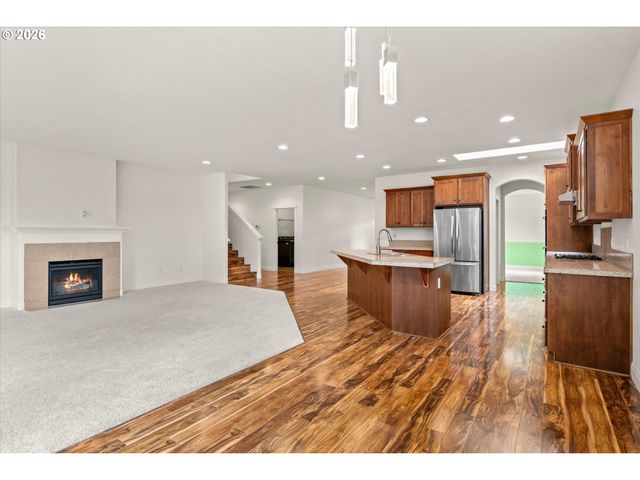 15930 AMES St, Oregon City, OR 97045