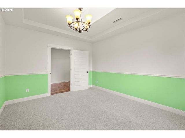 15930 AMES St, Oregon City, OR 97045