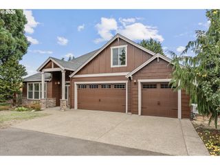 15930 AMES St, Oregon City, OR 97045