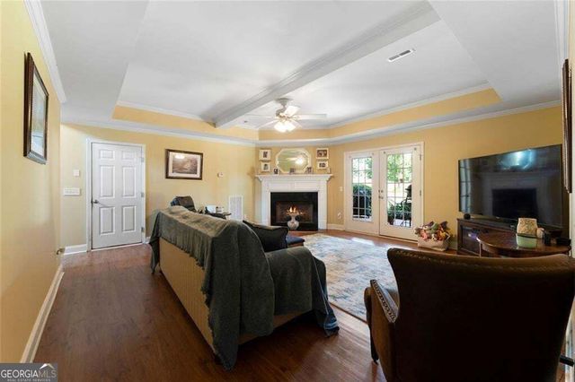 21 Prestwick Loop NW, Cartersville, GA 30120