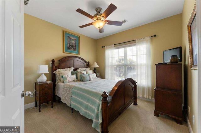 21 Prestwick Loop NW, Cartersville, GA 30120