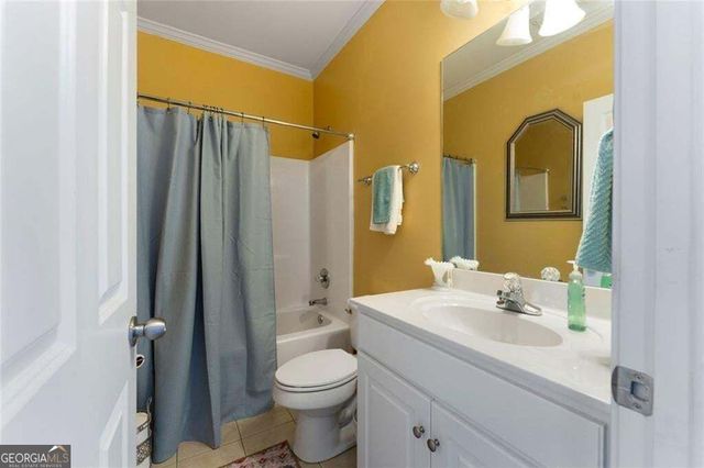 21 Prestwick Loop NW, Cartersville, GA 30120