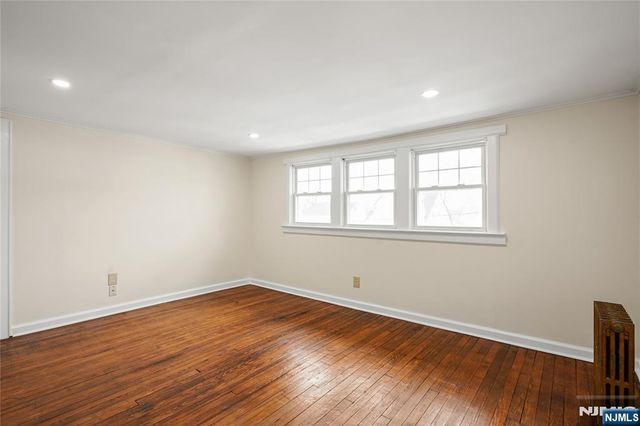 170 4th Street, Clifton, NJ 07011