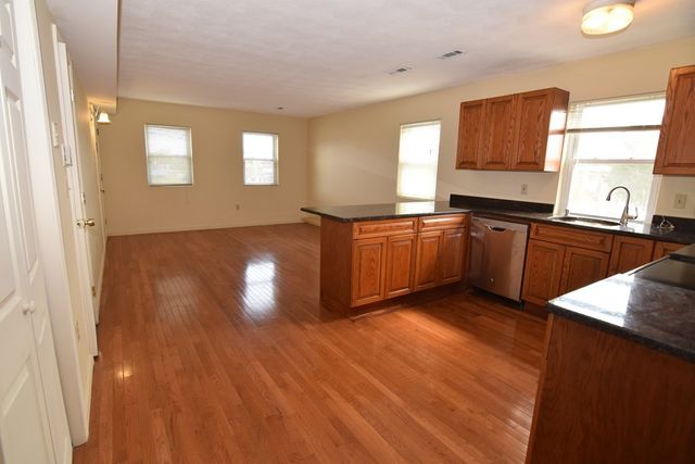 877-879 Washington Street D, Norwood, MA 02062