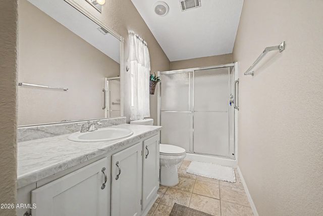 886 E Eagle Drive, San Tan Valley, AZ 85140