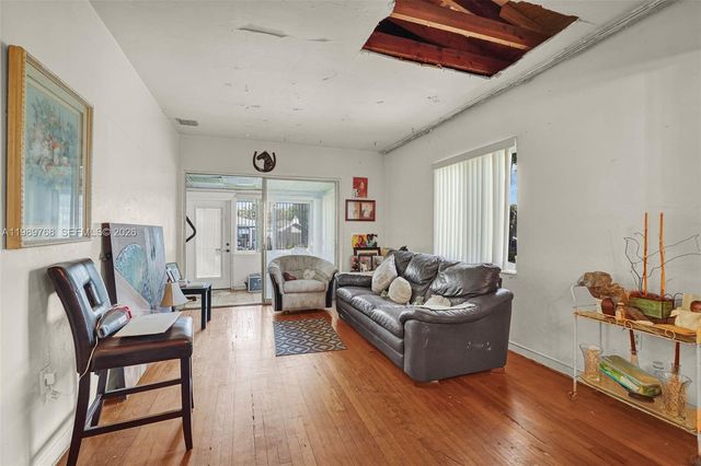 1451 NW 43rd St, Miami, FL 33142