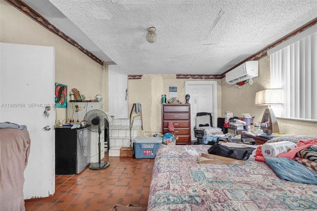 1451 NW 43rd St, Miami, FL 33142