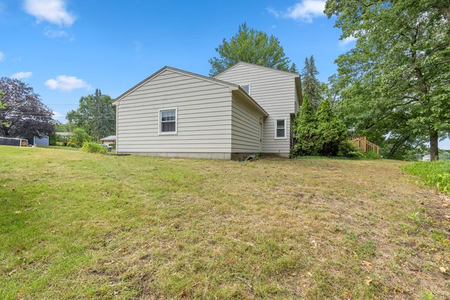 2647 Manitoba Court, Grand Rapids, MI 49525