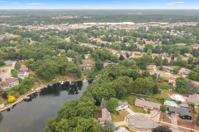 2647 Manitoba Court, Grand Rapids, MI 49525