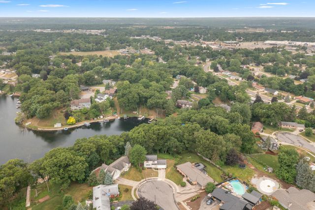 2647 Manitoba Court, Grand Rapids, MI 49525