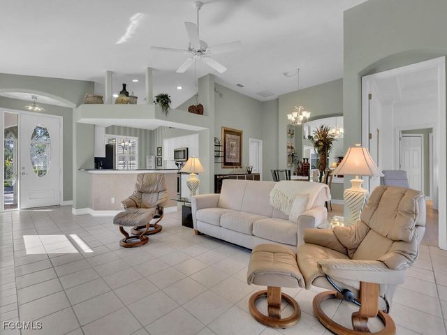 11268 Callaway Greens DR, Fort Myers, FL 33913