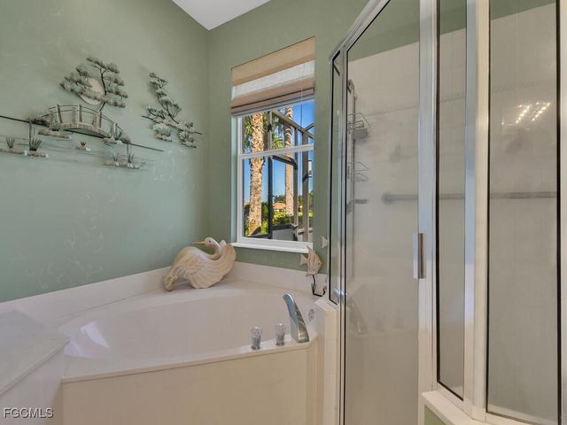 11268 Callaway Greens DR, Fort Myers, FL 33913