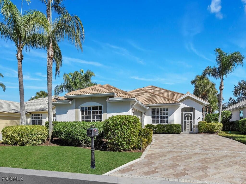 11268 Callaway Greens DR, Fort Myers, FL 33913