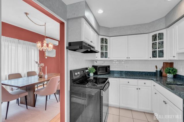 21 McGuire Street, Metuchen, NJ 08840