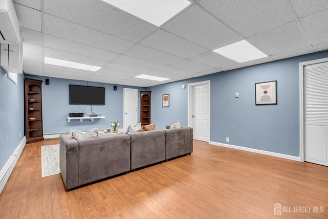 21 McGuire Street, Metuchen, NJ 08840
