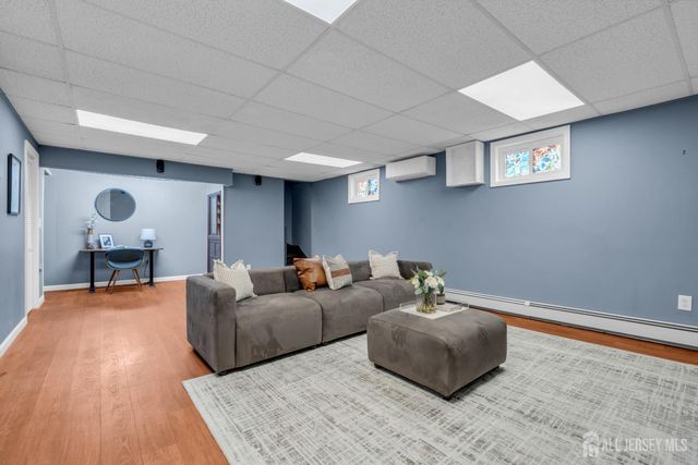 21 McGuire Street, Metuchen, NJ 08840