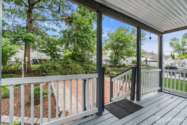 21 McGuire Street, Metuchen, NJ 08840