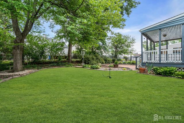 21 McGuire Street, Metuchen, NJ 08840