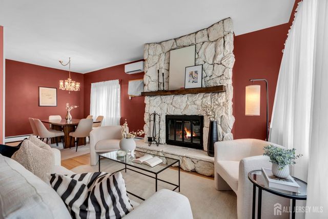21 McGuire Street, Metuchen, NJ 08840