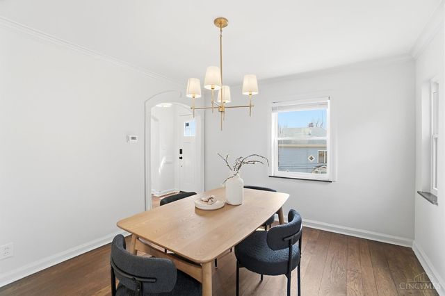 4926 Le Blond Avenue, Cincinnati, OH 45208