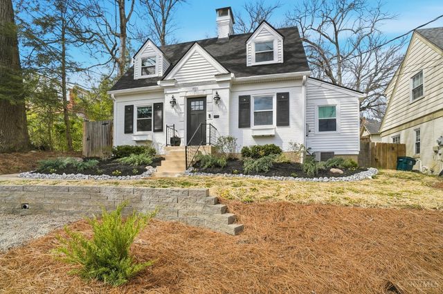 4926 Le Blond Avenue, Cincinnati, OH 45208