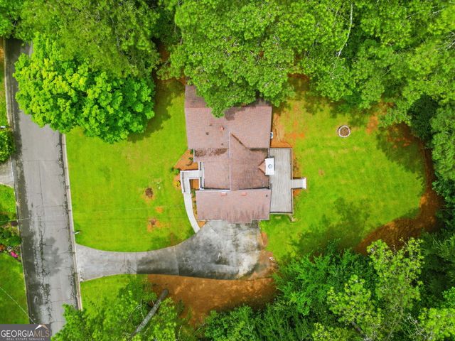 585 Rivercrest Drive, Woodstock, GA 30188