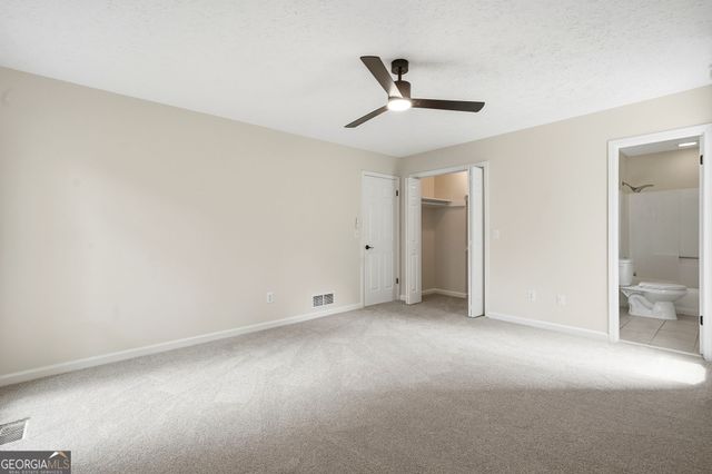 585 Rivercrest Drive, Woodstock, GA 30188