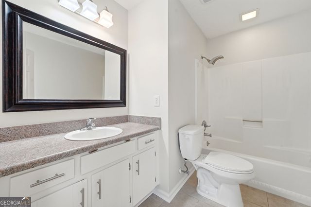 585 Rivercrest Drive, Woodstock, GA 30188