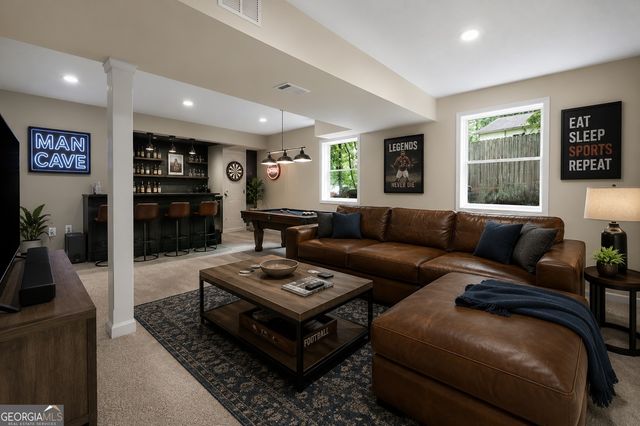 585 Rivercrest Drive, Woodstock, GA 30188