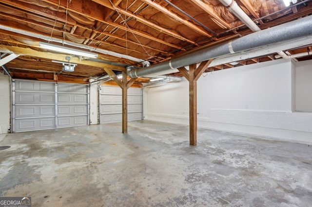 585 Rivercrest Drive, Woodstock, GA 30188
