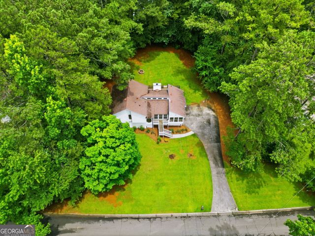 585 Rivercrest Drive, Woodstock, GA 30188