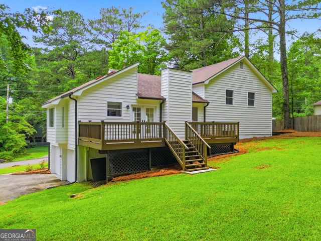 585 Rivercrest Drive, Woodstock, GA 30188